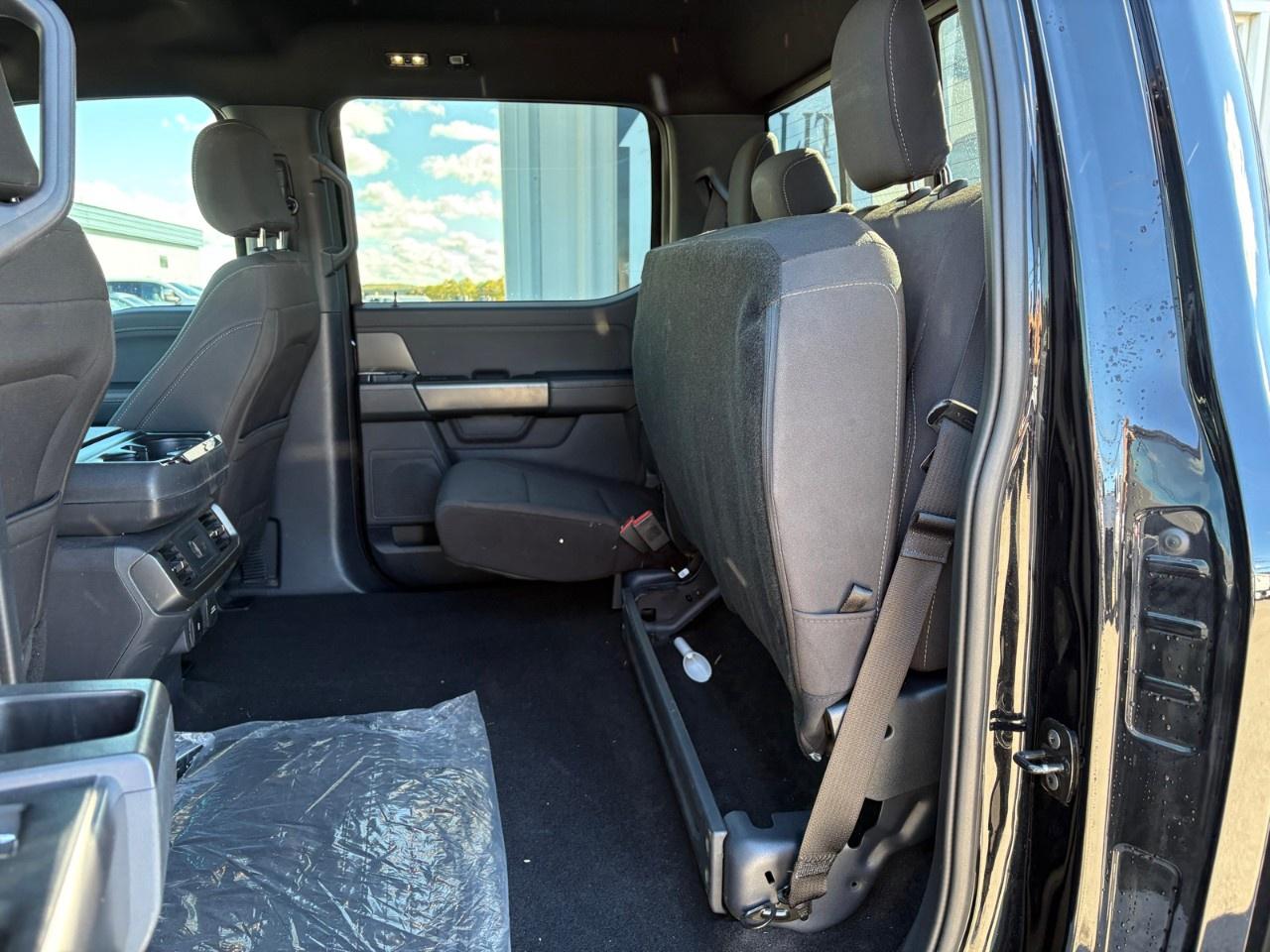 2024 Ford F-150 XLT 4WD SuperCrew 6.5' Box Photo