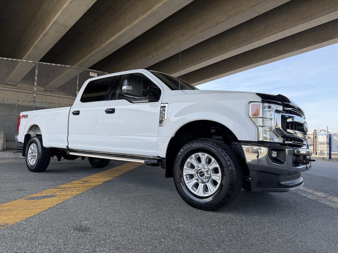 2022 Ford SUPER DUTY F-350 SRW FX4 XLT LB 4WD 6.2L V8 PWR SEAT B/U CAMERA - Photo #1