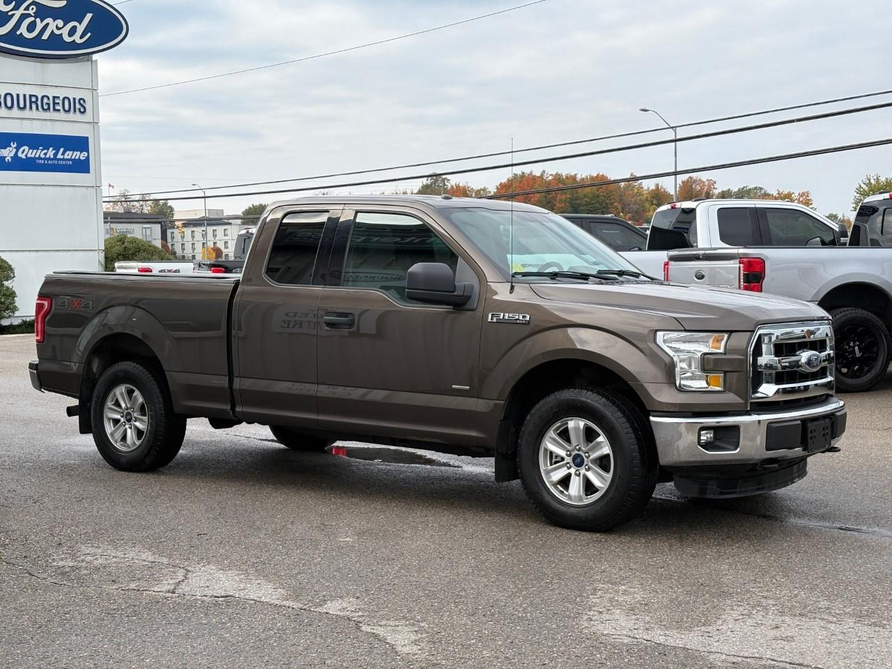 2015 Ford F-150 4WD SuperCab Styleside 6-1/2 Ft Box XLT Photo4