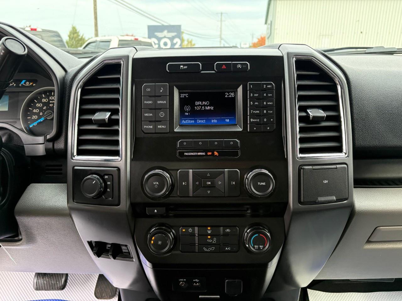 2015 Ford F-150 4WD SuperCab Styleside 6-1/2 Ft Box XLT Photo