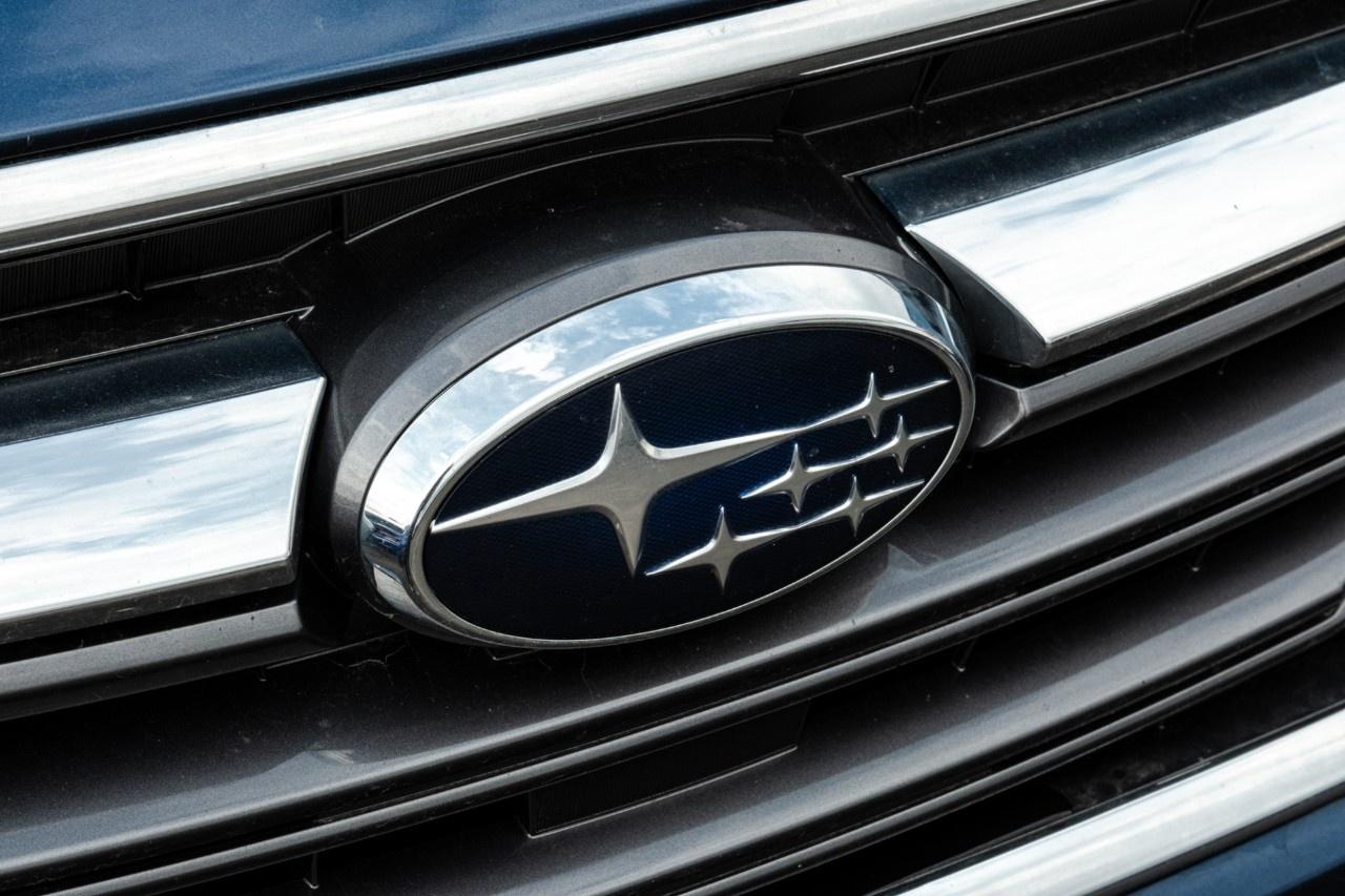2019 Subaru Legacy 2.5i Touring CVT w/EyeSight Pkg Photo