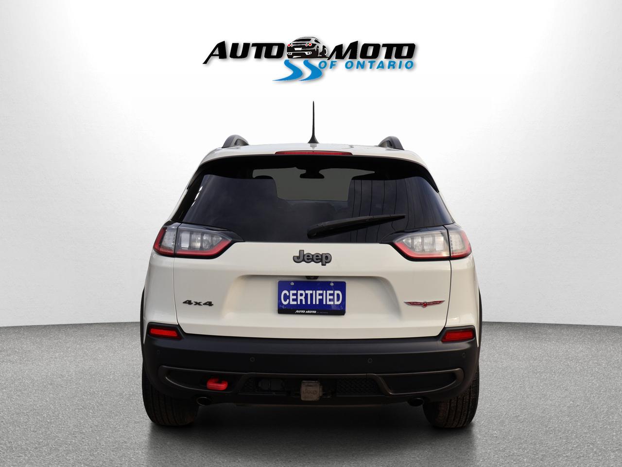 2019 Jeep Cherokee TRAILHAWK ELITE 4X4 *ACCIDENT FREE* CAMERA NAV BLUETOOTH LEATHER HEATED SEATS PANO ROOF CRUISE ALLOYS Photo