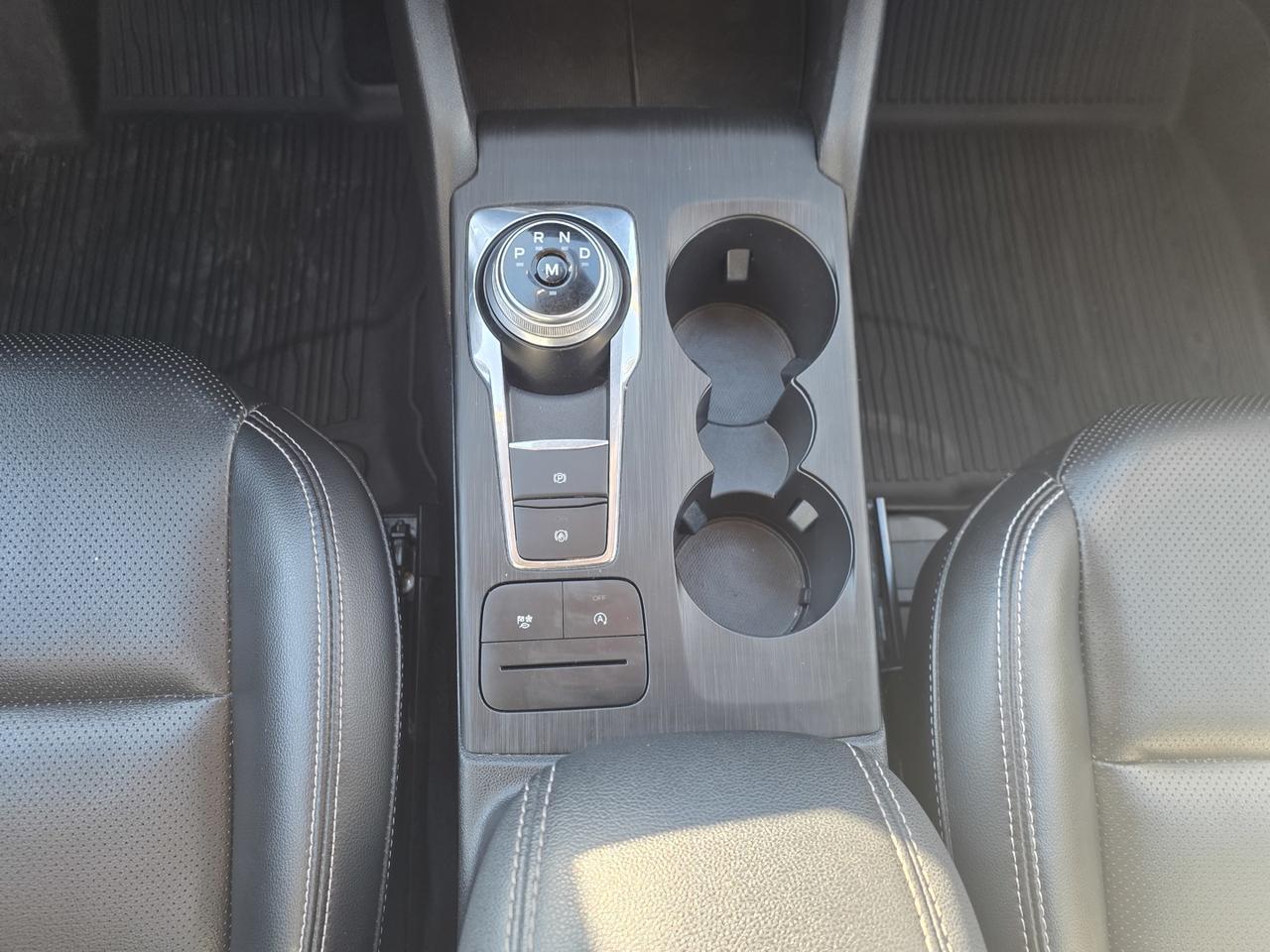 2020 Ford Escape SEL 2.0L AWD Photo