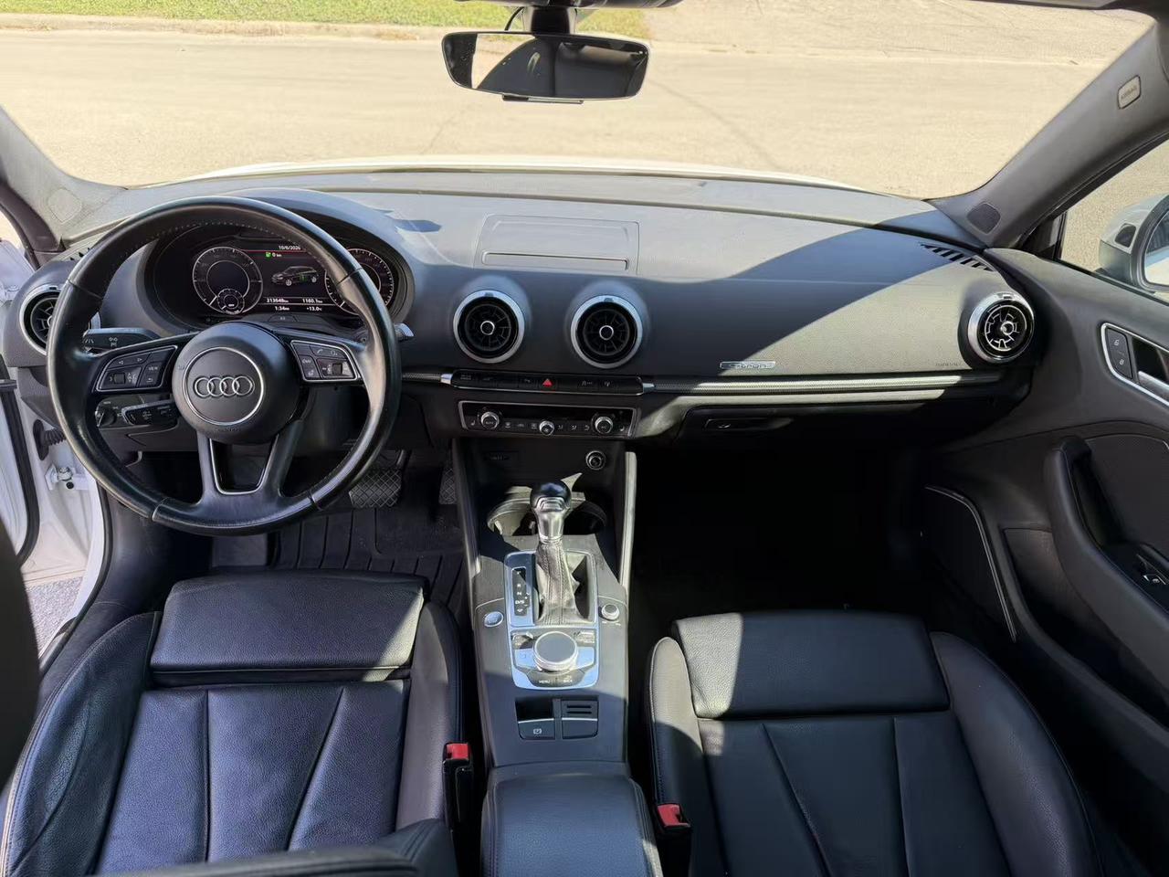 2017 Audi A3 4dr HB Technik Photo