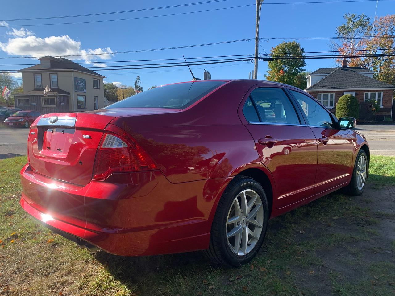 2010 Ford Fusion 1 OWNER 65KM NEW TIRES BRAKES SAFETY INC Photo