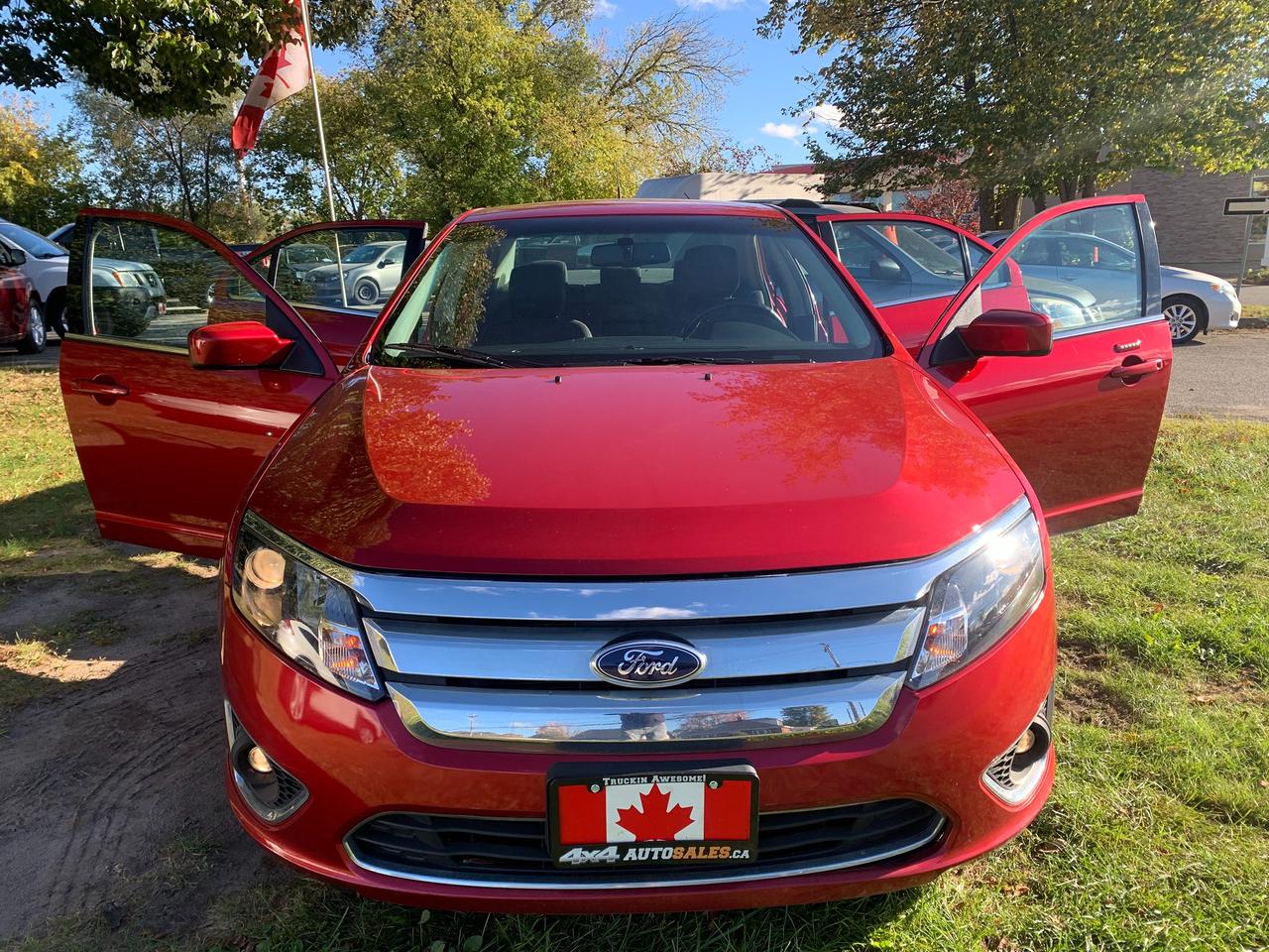 2010 Ford Fusion 1 OWNER 65KM NEW TIRES BRAKES SAFETY INC Photo