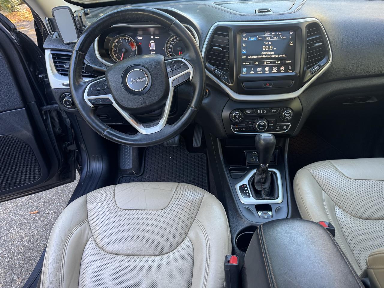 2017 Jeep Cherokee Limited - Photo #3