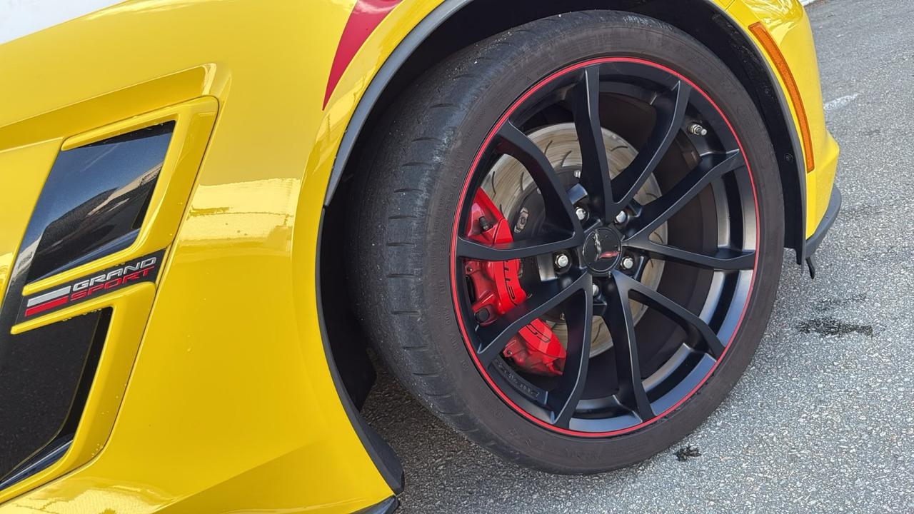 2019 Chevrolet Corvette Grand Sport 2LT - Photo #5