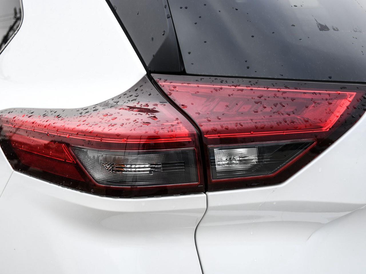 2026 Nissan Rogue AWD SV Moonroof Photo