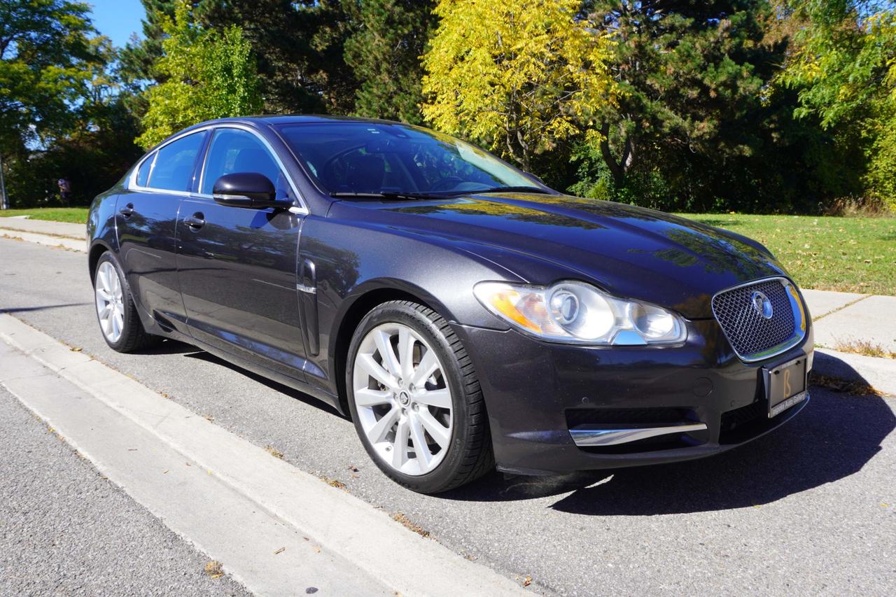 2011 Jaguar XF XF / V8 POWER / STUNNING PRESENCE / BRITISH LUXURY Photo