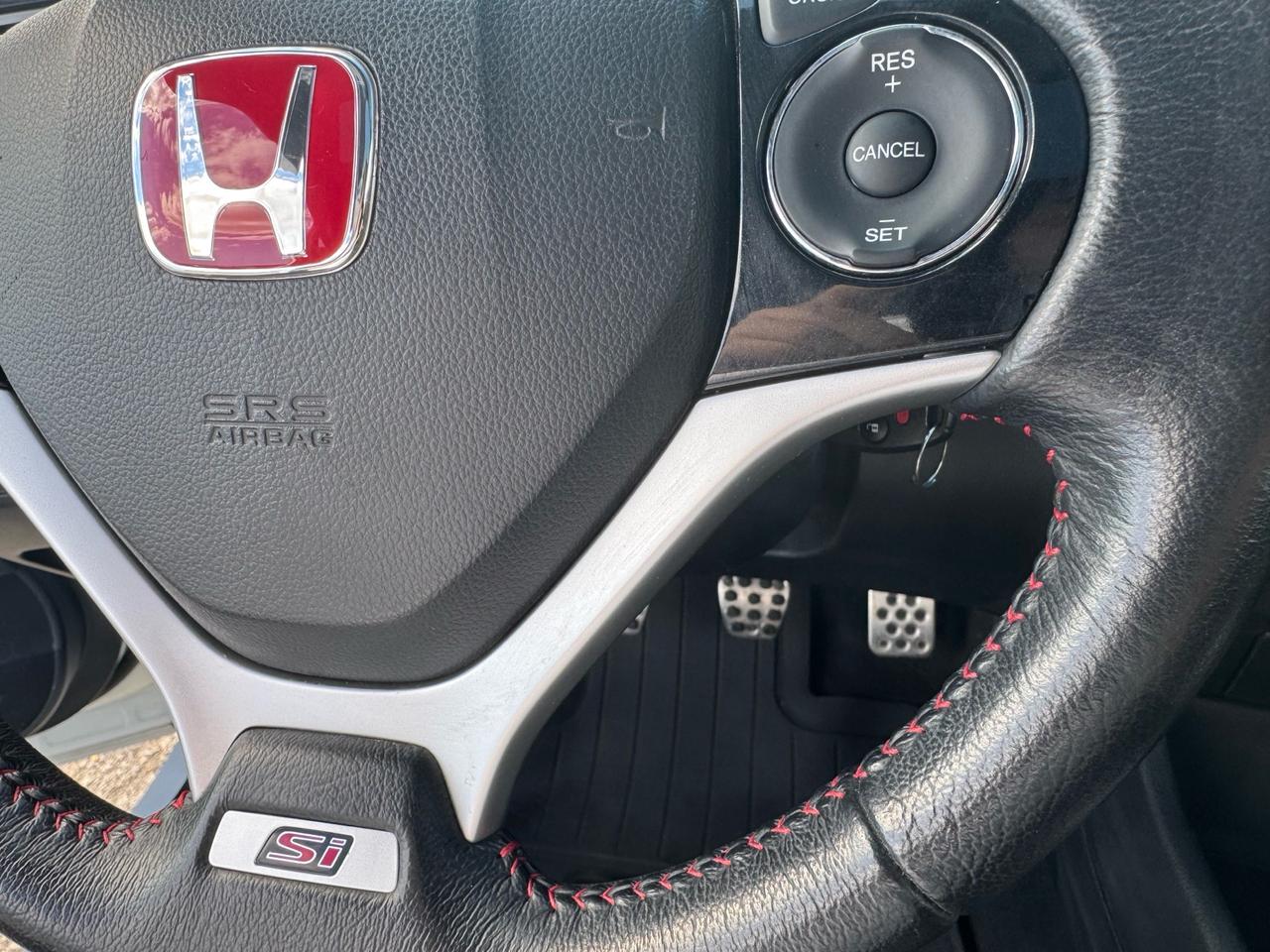 2013 Honda Civic 2DR MAN SI Photo