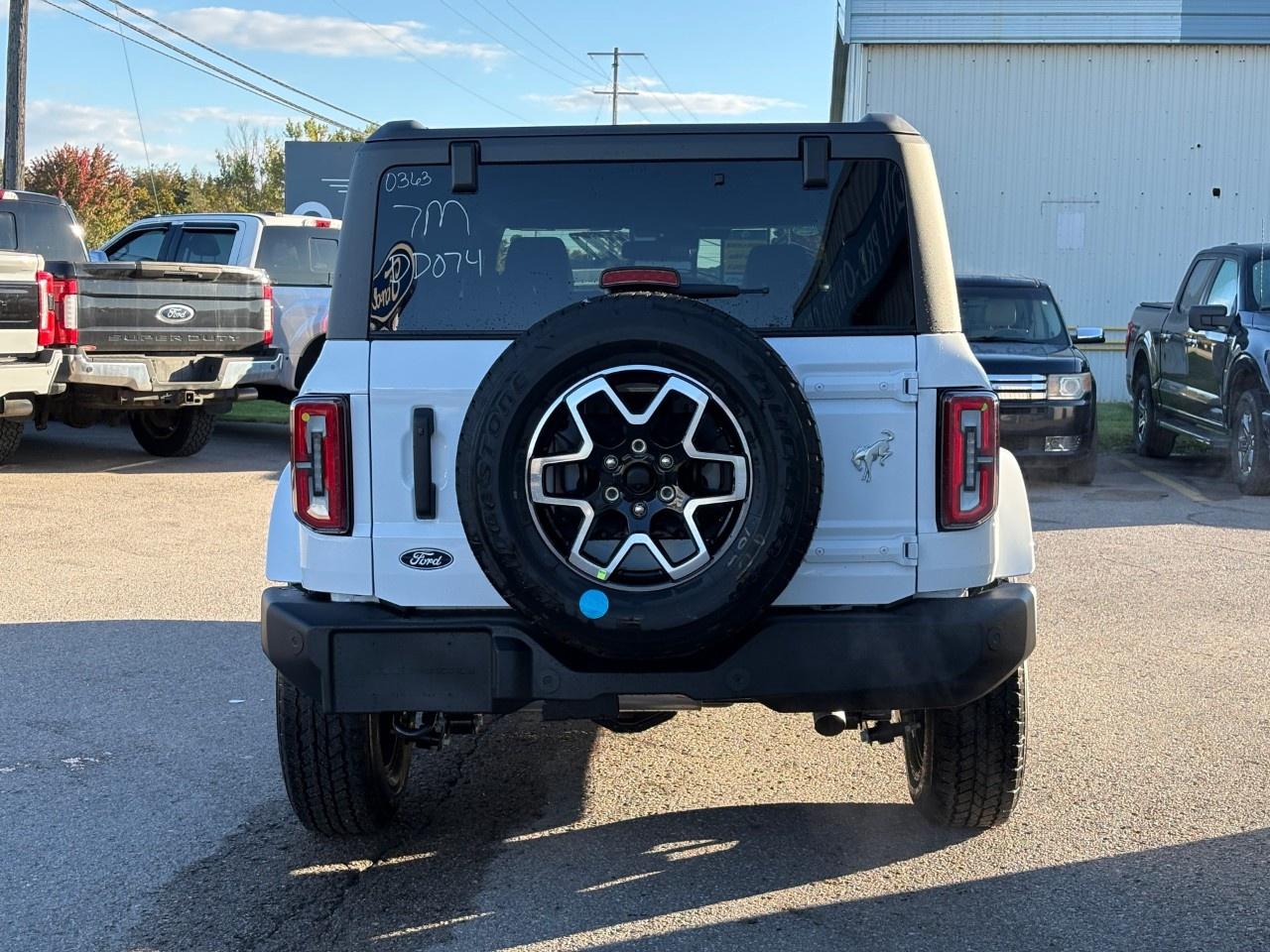 2026 Ford Bronco OUTER BANKS 4 DOOR 4X4 Photo