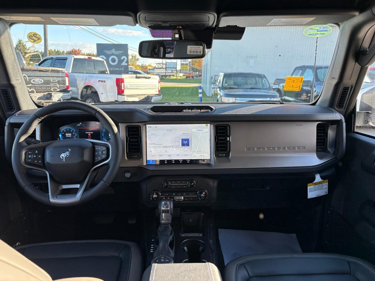 2026 Ford Bronco OUTER BANKS 4 DOOR 4X4 Photo