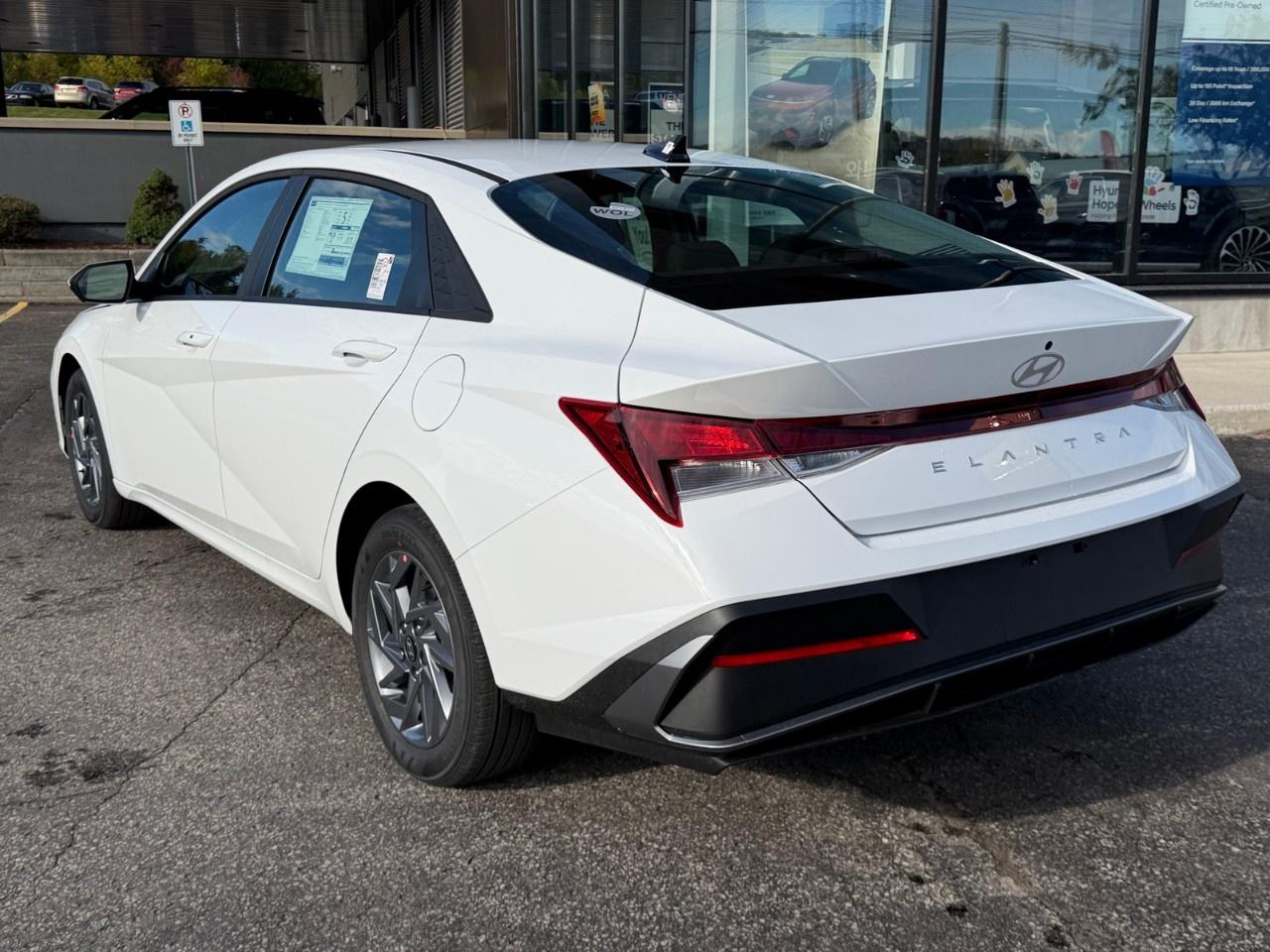 2026 Hyundai Elantra Preferred IVT Photo