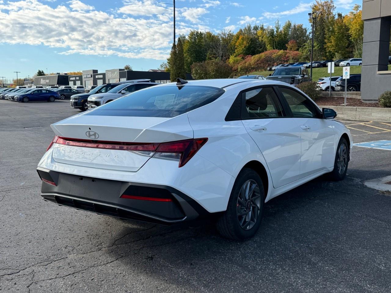 2026 Hyundai Elantra Preferred IVT Photo