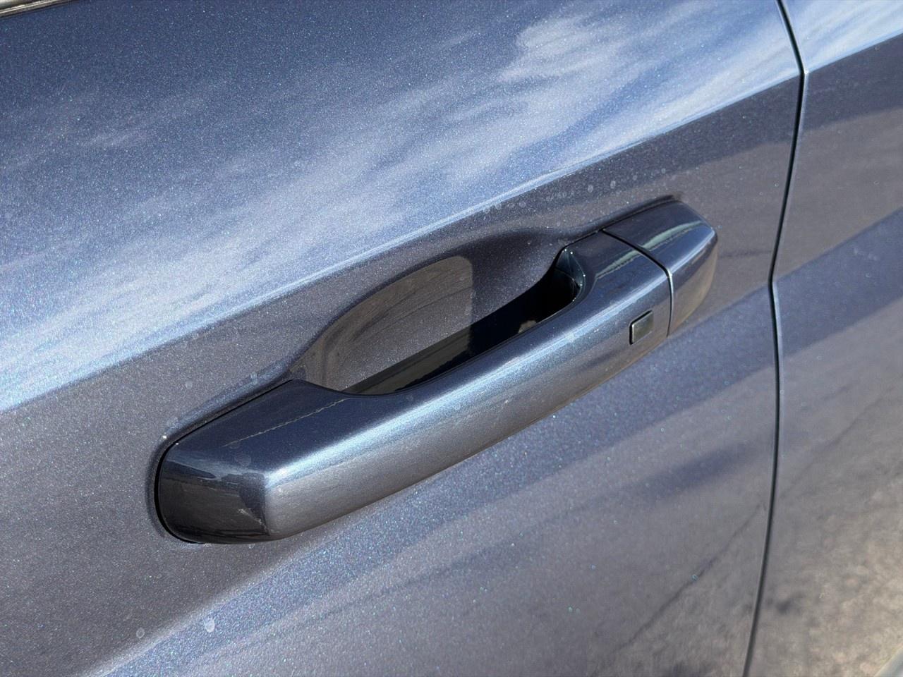 2026 Hyundai Venue Preferred IVT w/Two-Tone Photo