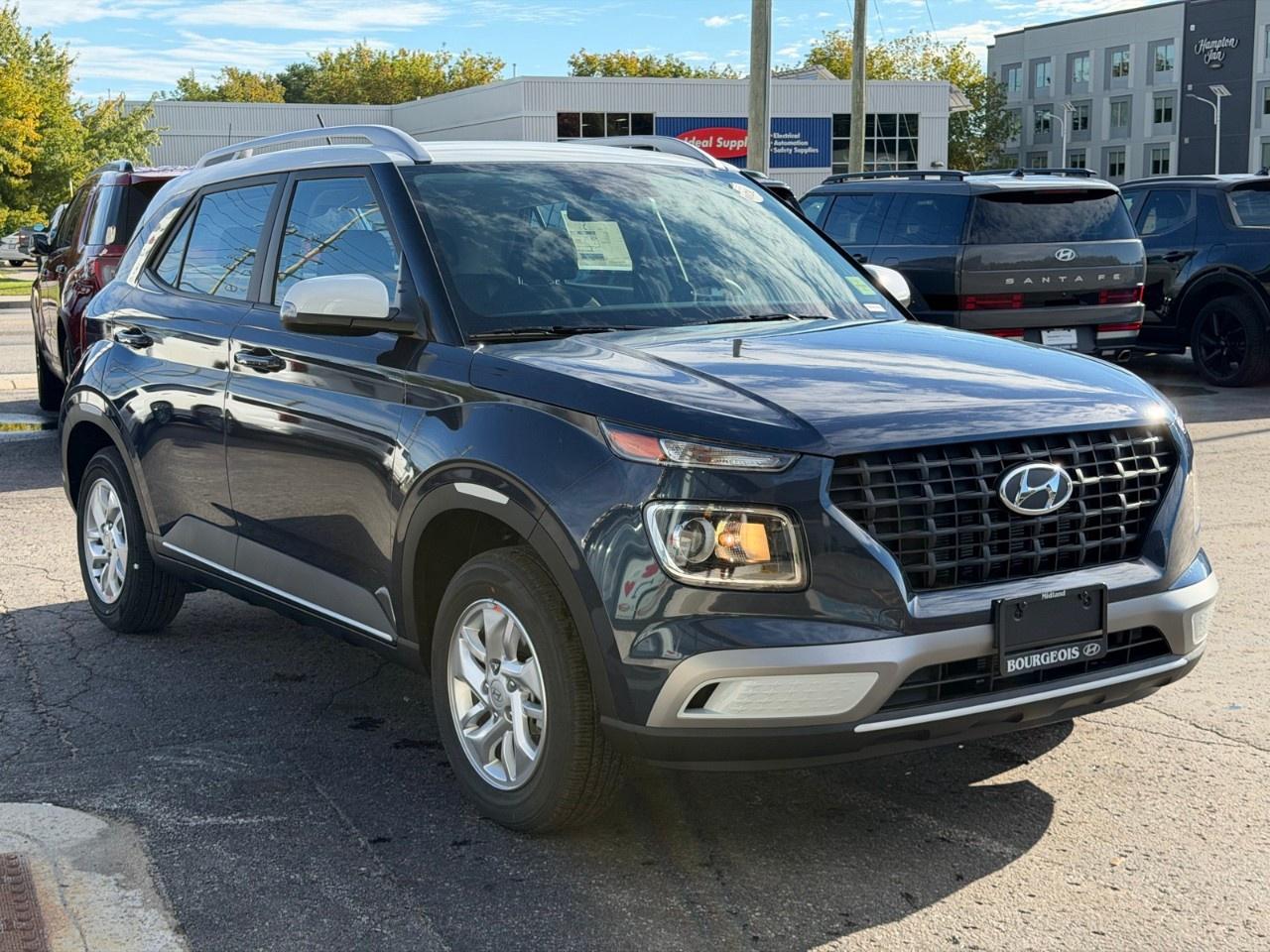 2026 Hyundai Venue Preferred IVT w/Two-Tone Photo