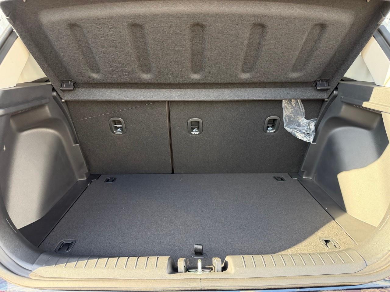 2026 Hyundai Venue Preferred IVT w/Two-Tone Photo