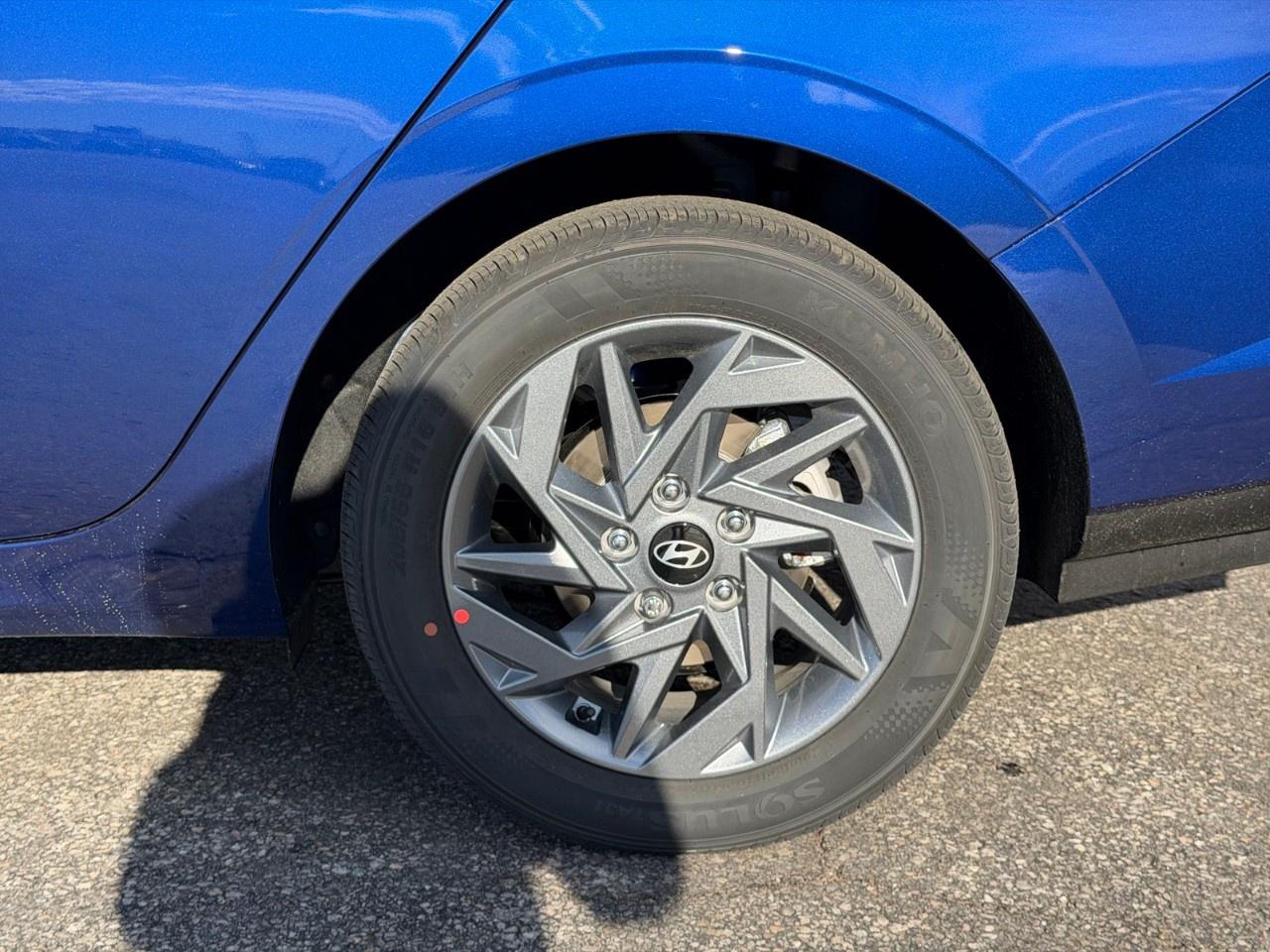 2026 Hyundai Elantra Preferred IVT Photo