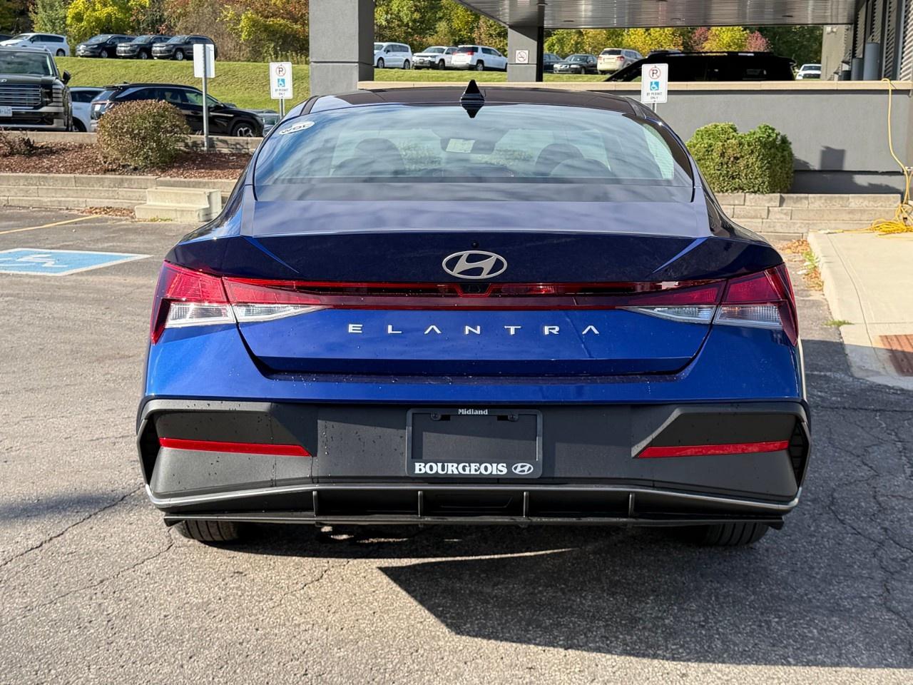 2026 Hyundai Elantra Preferred IVT Photo