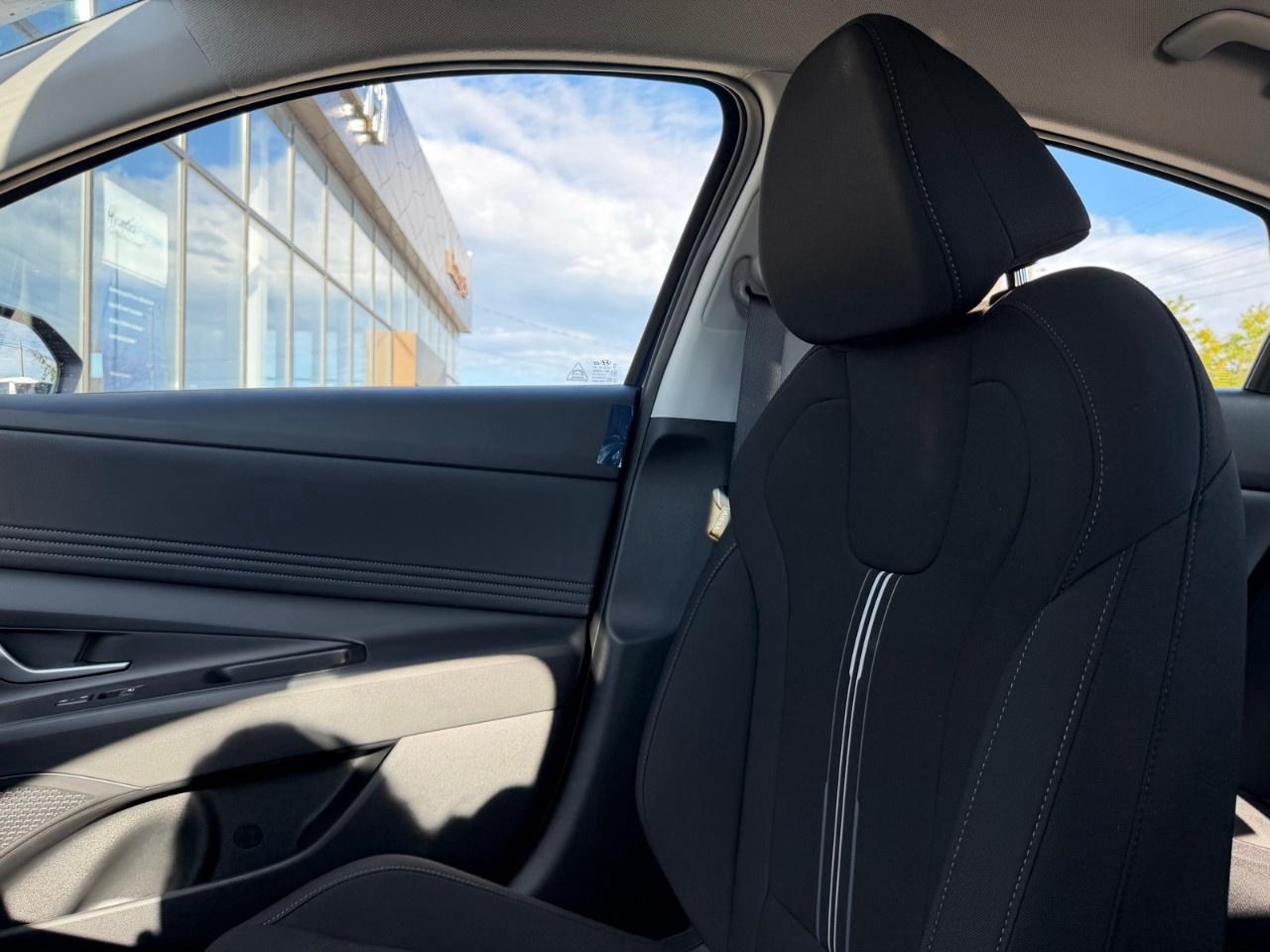 2026 Hyundai Elantra Preferred IVT Photo