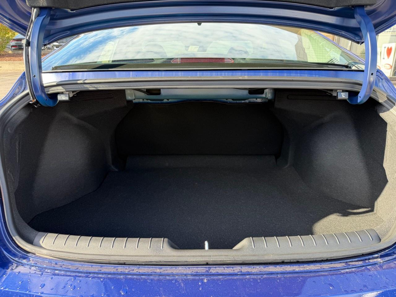 2026 Hyundai Elantra Preferred IVT Photo