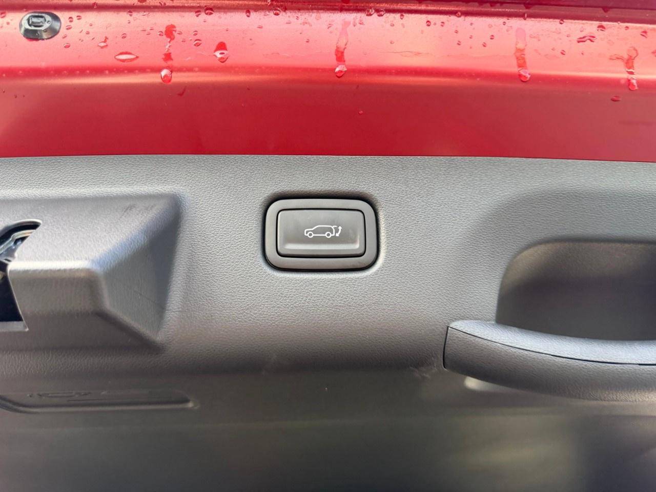 2027 Hyundai KONA Electric Preferred FWD w/Ultimate Package Photo