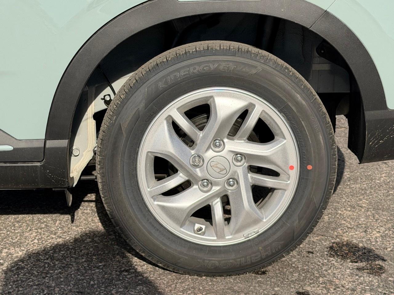 2026 Hyundai Venue Preferred IVT w/Two-Tone Photo