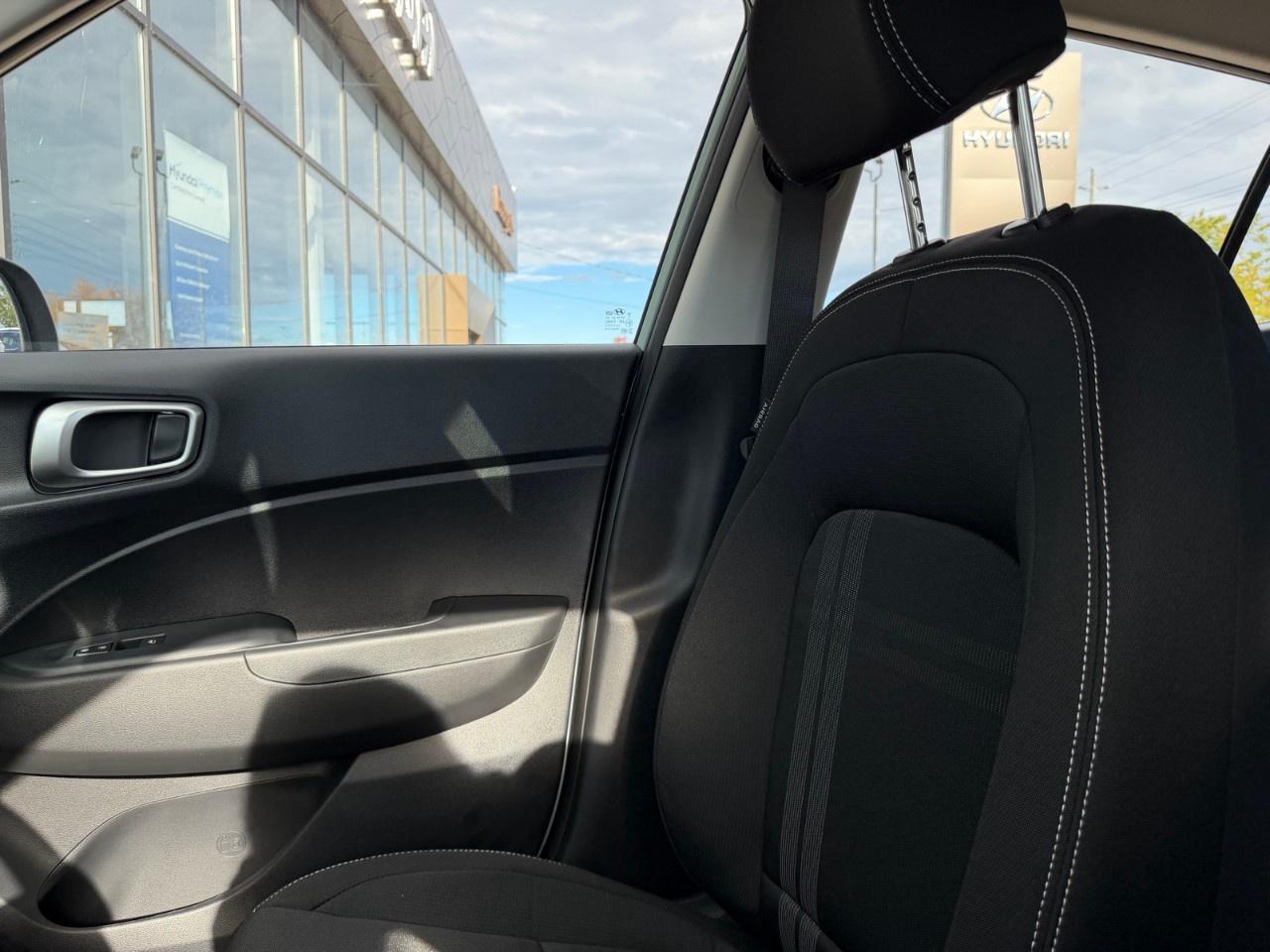 2026 Hyundai Venue Preferred IVT w/Two-Tone Photo