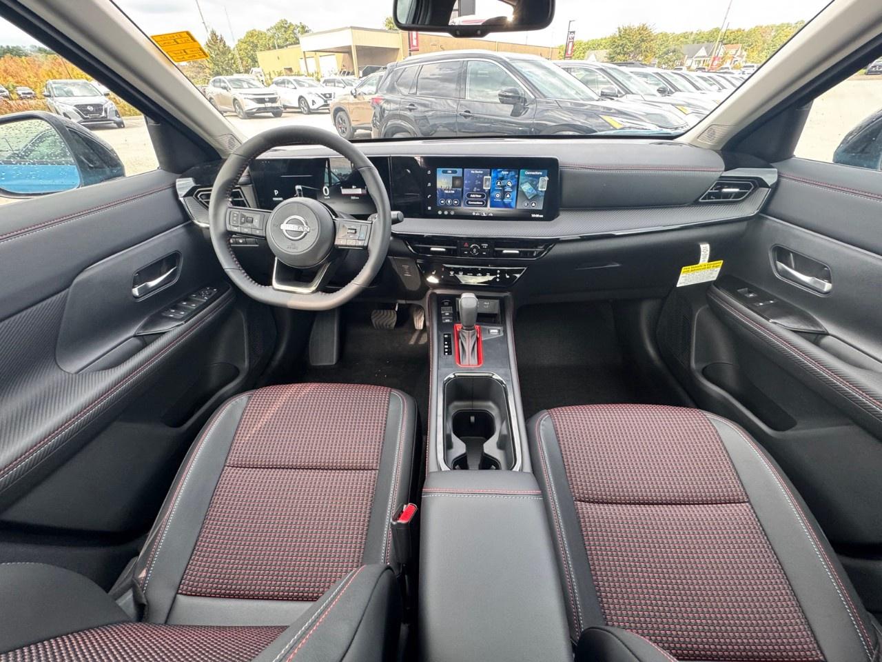 2027 Nissan Kicks SR Premium AWD Photo