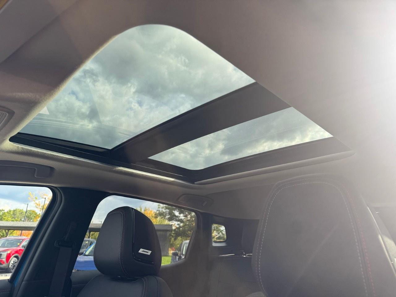 2027 Nissan Kicks SR Premium AWD Photo
