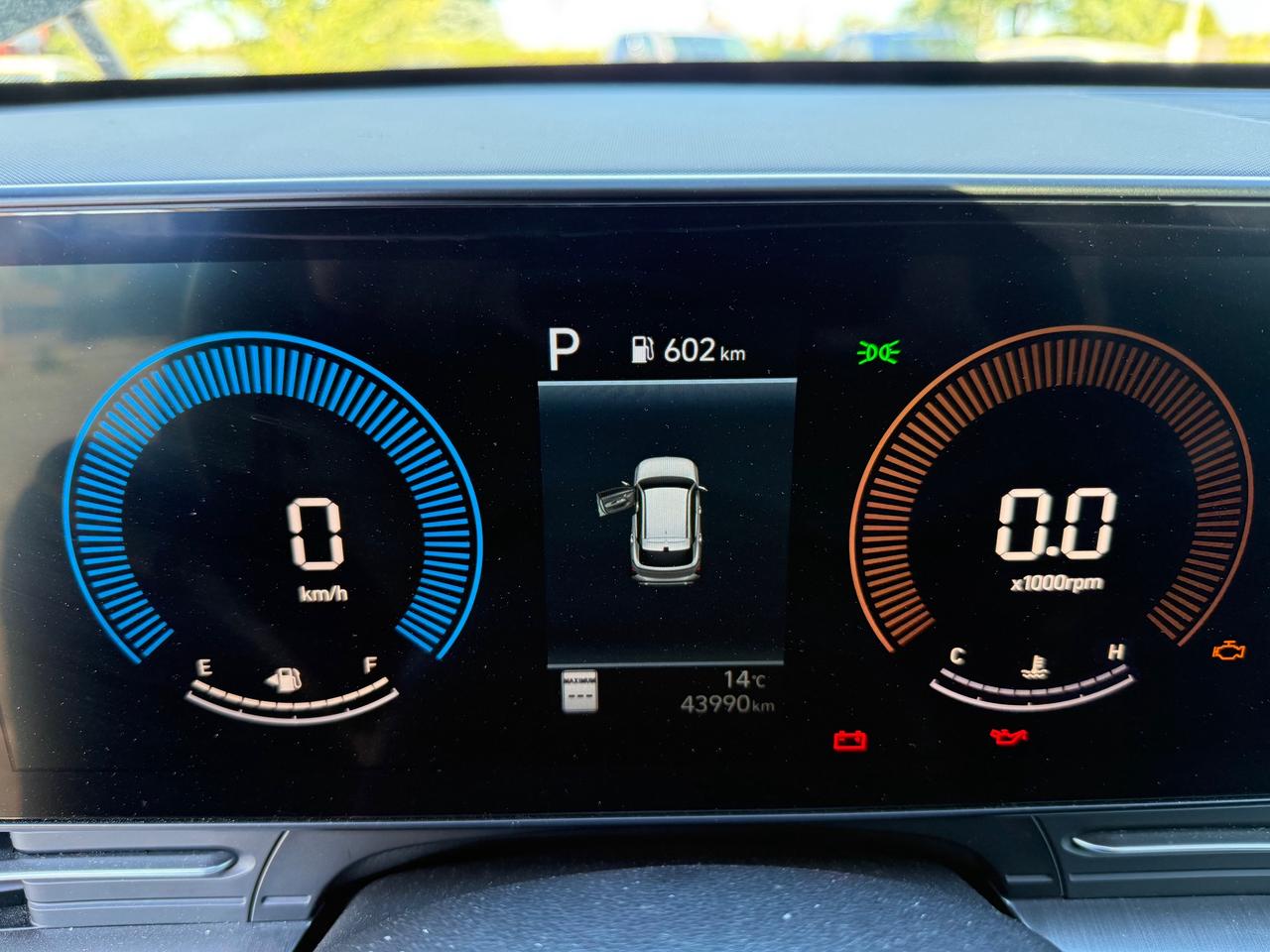 2025 Hyundai KONA 2.0L Preferred w/Trend Package Sunroof! Leather! AutoStart! Photo
