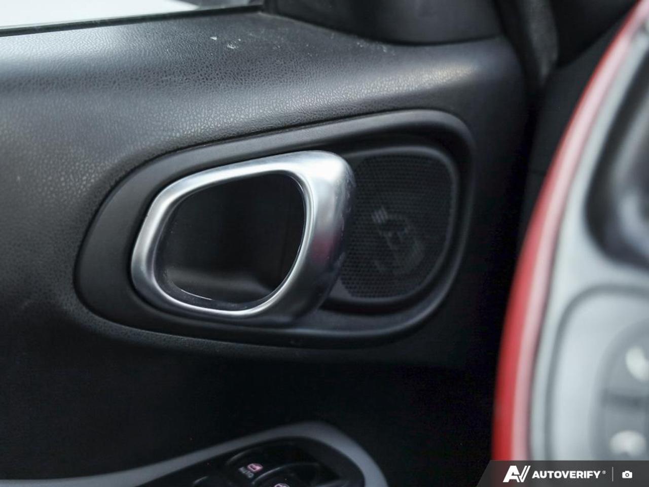 2014 Fiat 500 L Sport SUNROOF | SELLING AS-IS!! Photo