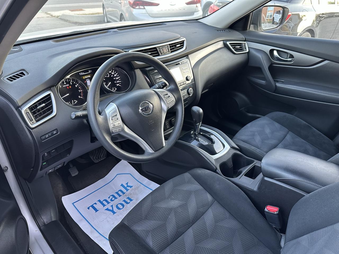 2015 Nissan Rogue  Photo