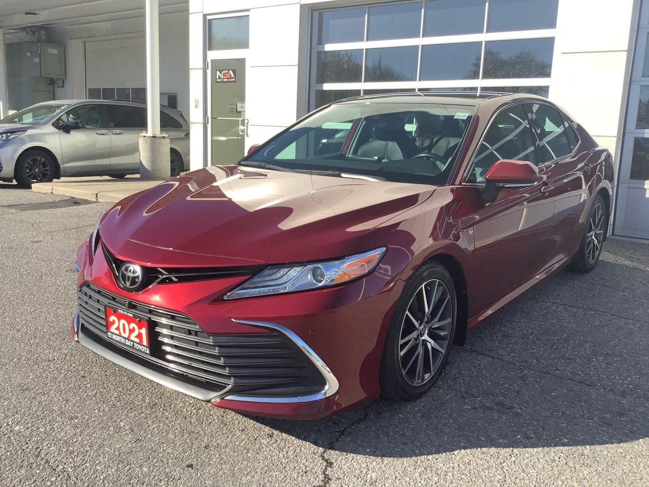 2021 Toyota Camry XLE Photo0