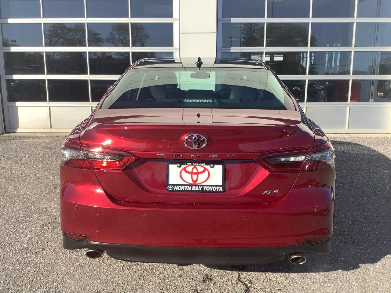 2021 Toyota Camry XLE Photo