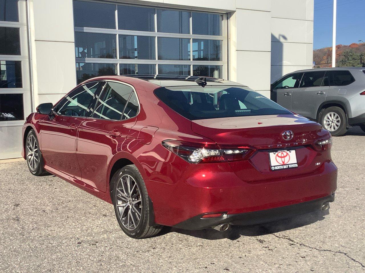 2021 Toyota Camry XLE Photo