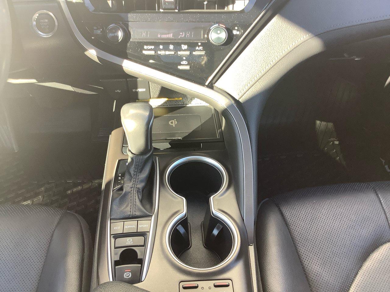 2021 Toyota Camry XLE Photo