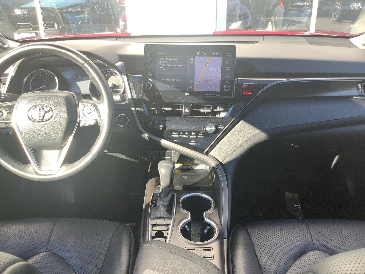 2021 Toyota Camry XLE Photo
