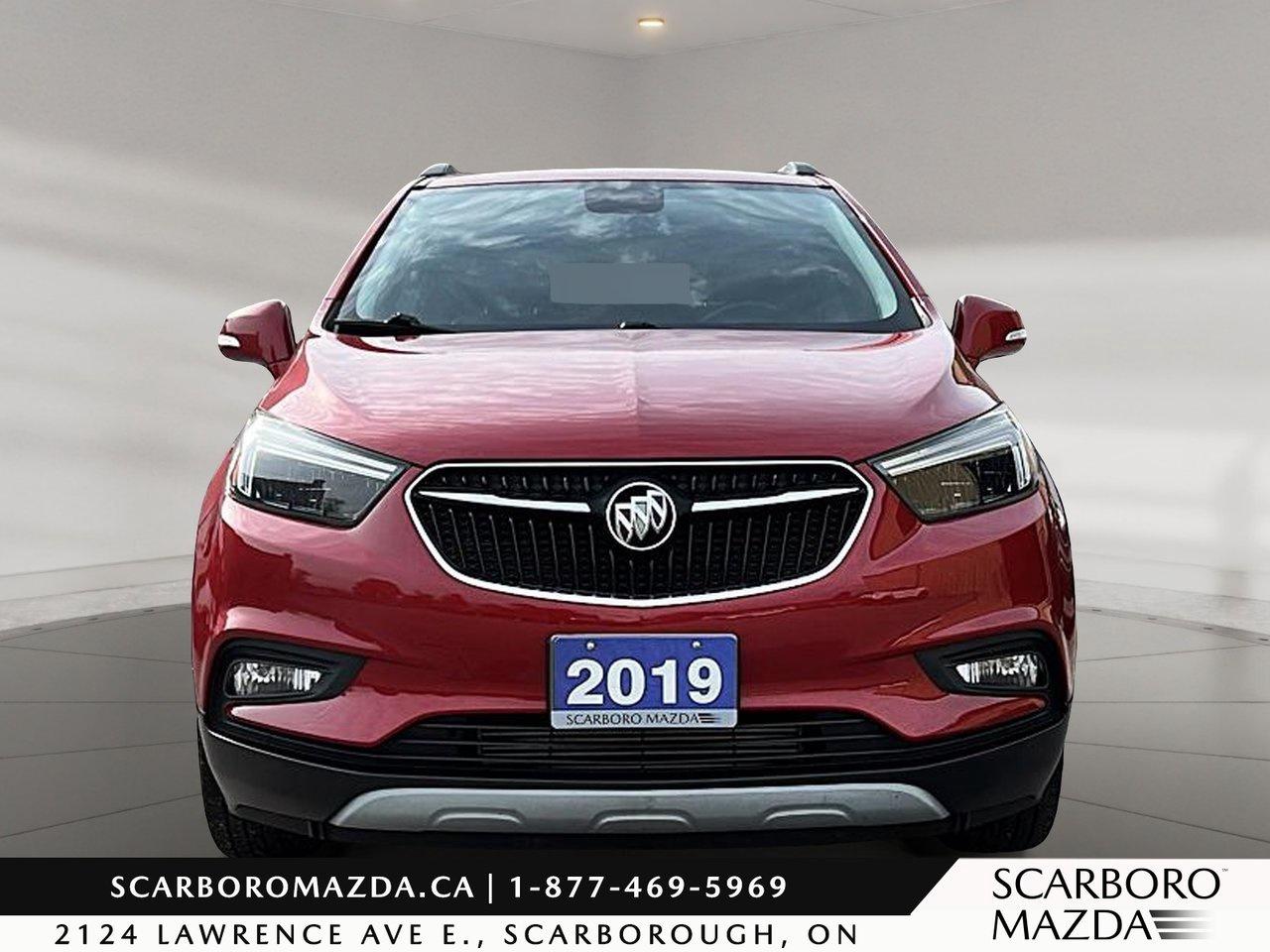 2019 Buick Encore Essence Photo1