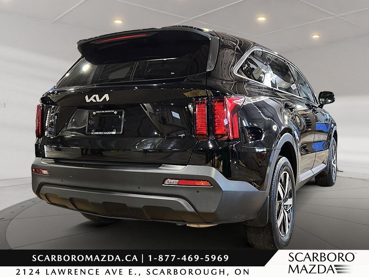2023 Kia Sorento LX Premium Photo