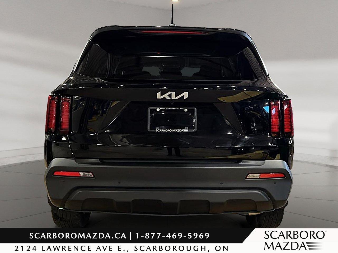 2023 Kia Sorento LX Premium Photo
