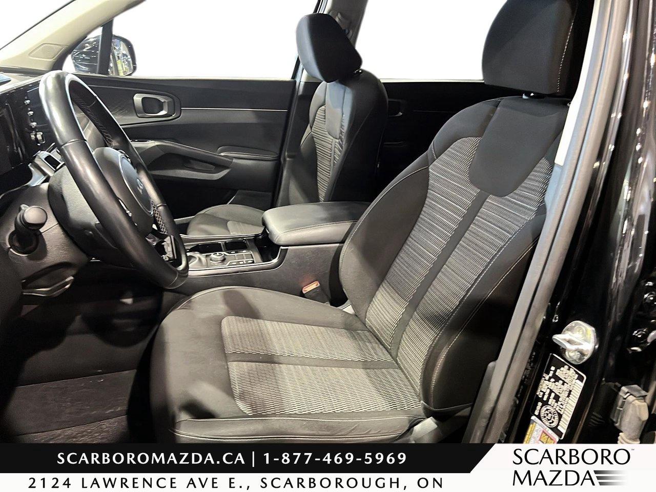 2023 Kia Sorento LX Premium Photo