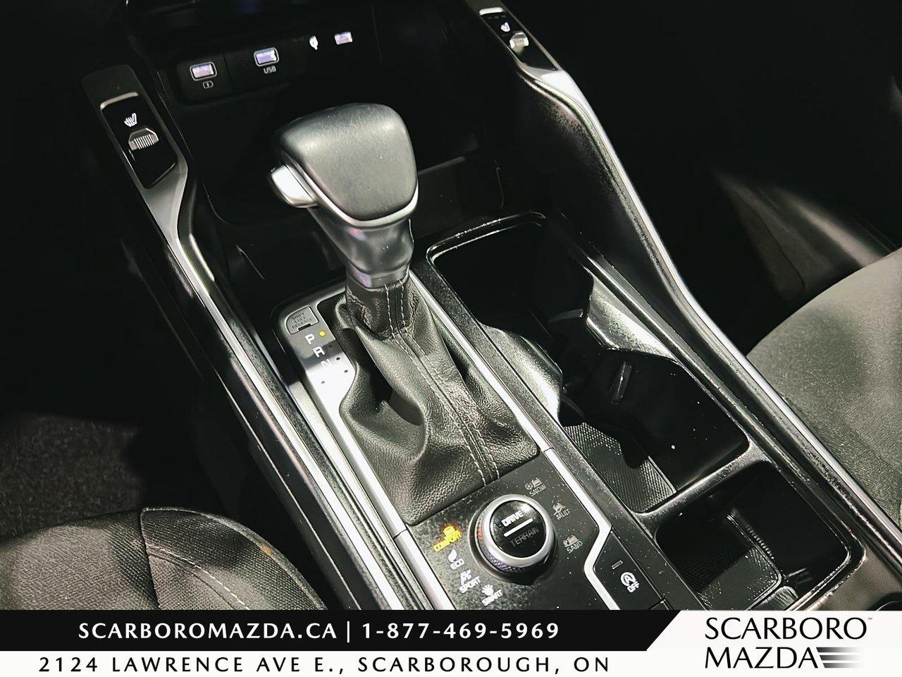 2023 Kia Sorento LX Premium Photo