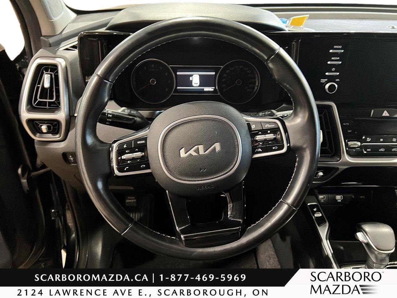 2023 Kia Sorento LX Premium Photo