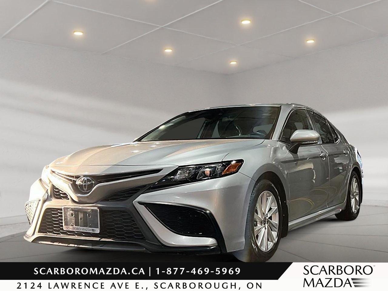 2023 Toyota Camry SE Photo2
