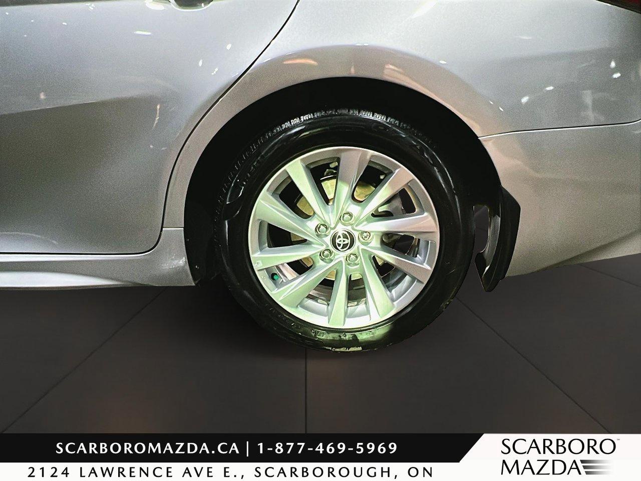 2023 Toyota Camry SE Photo