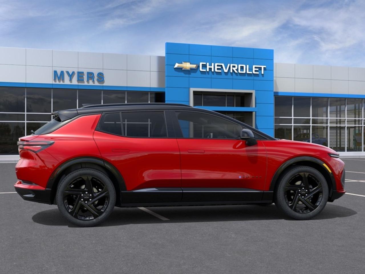 2027 Chevrolet Equinox EV RS Photo4