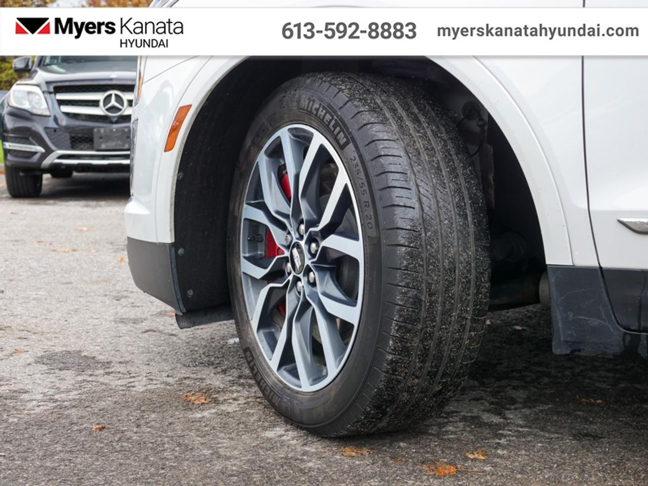 2024 Cadillac XT5 Sport  -  Navigation -  Leather Seats Photo