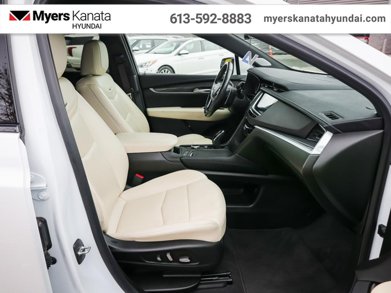 2024 Cadillac XT5 Sport  -  Navigation -  Leather Seats Photo